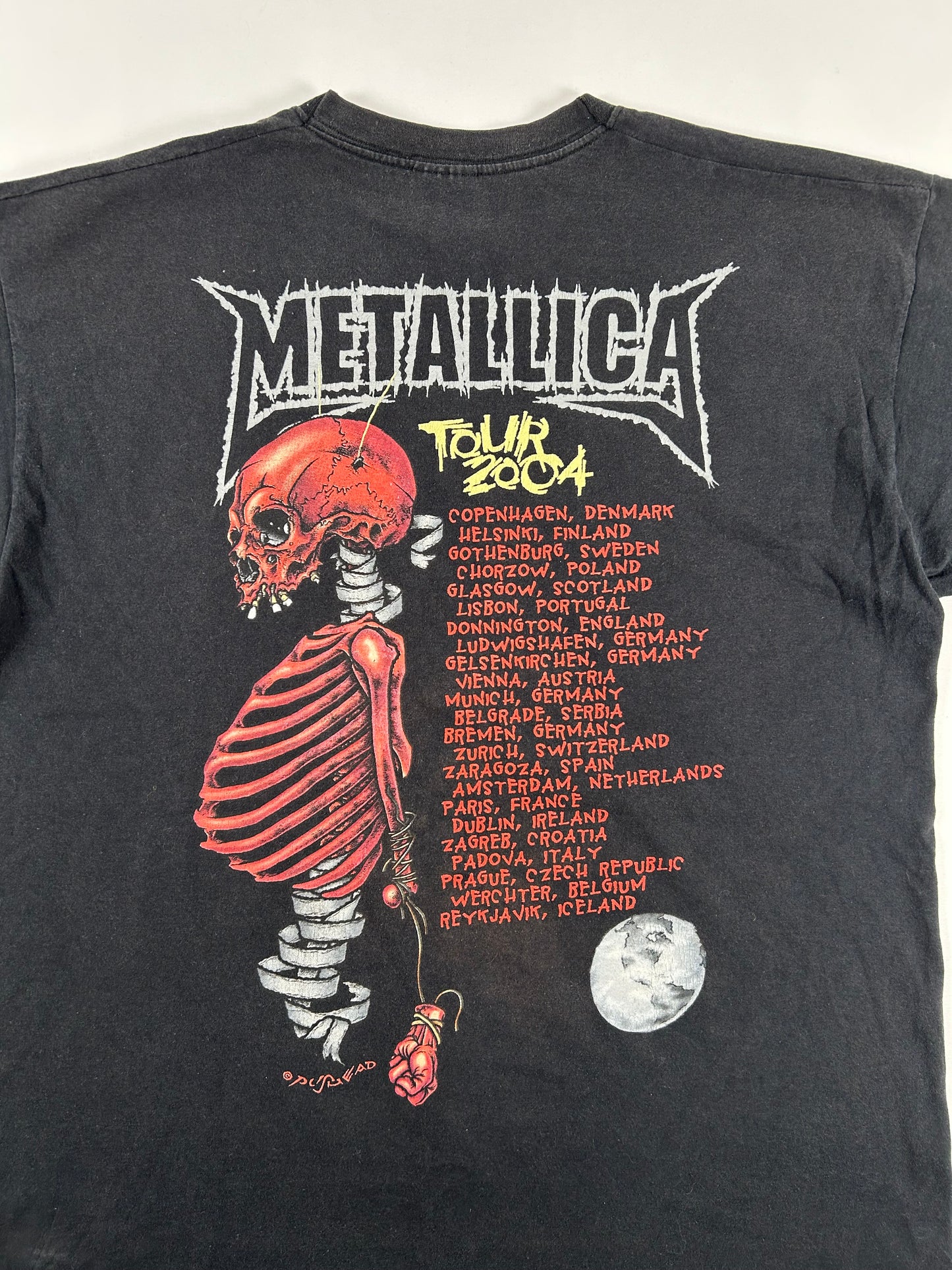 Vintage 2004 Metallica Tour Shirt